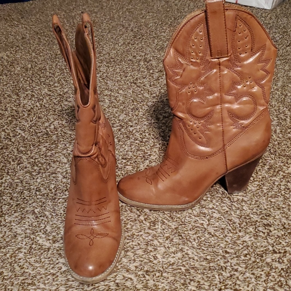 MIA Cowboy boots